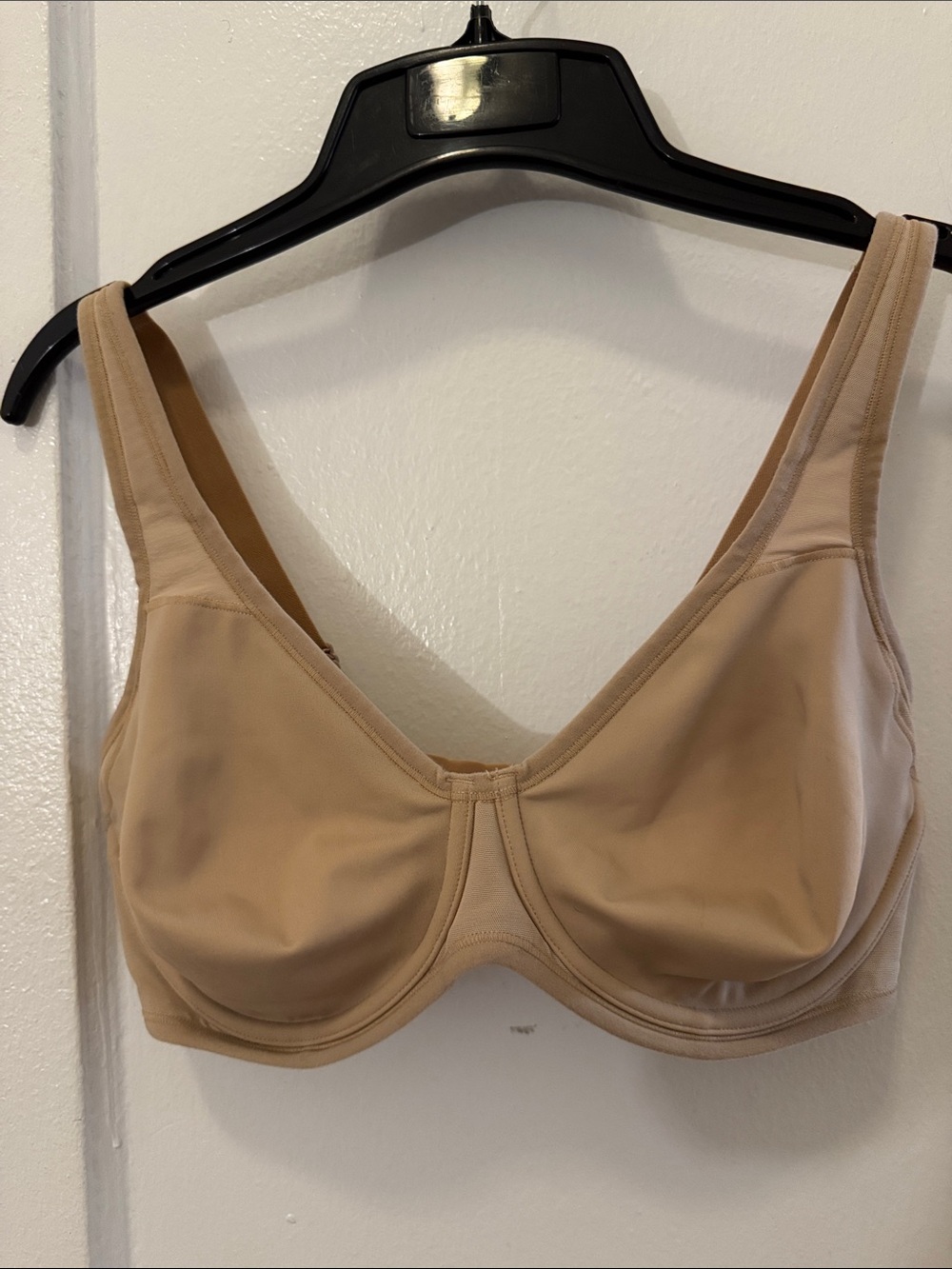 Le Mystere Nude/Tan Seamless Underwire Bra